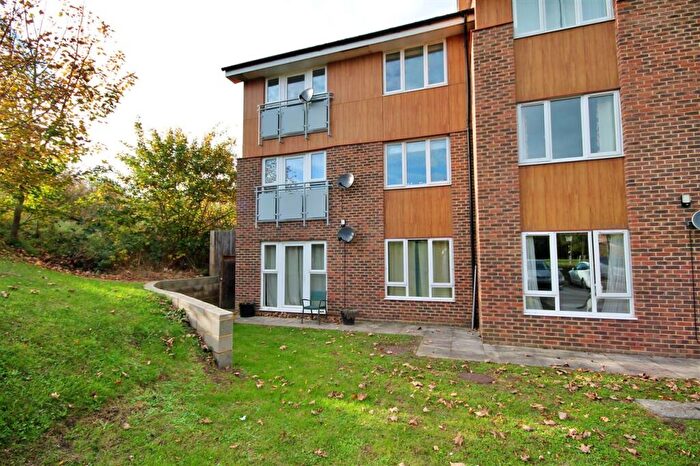 1 Bedroom Apartment To Rent In Whiting Crescent, Faversham, ME13