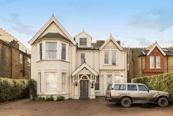 1 Bedroom Flat To Rent In Madeley Road, London W5