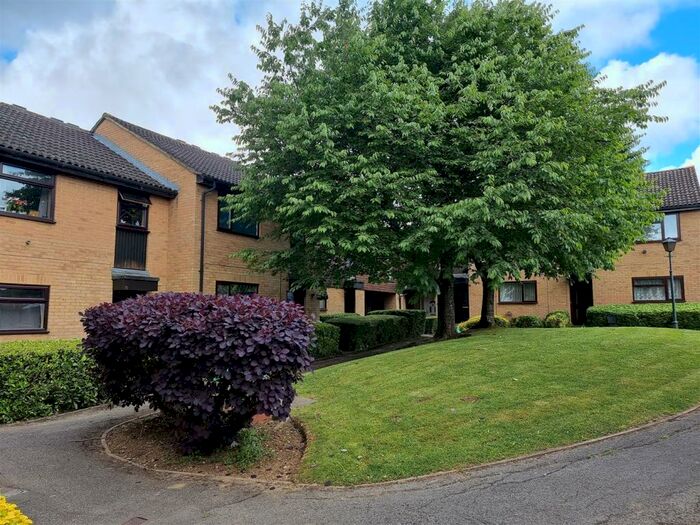 1 Bedroom Terraced House To Rent In Fleetham Gardens, Lower Earley, Reading, RG6