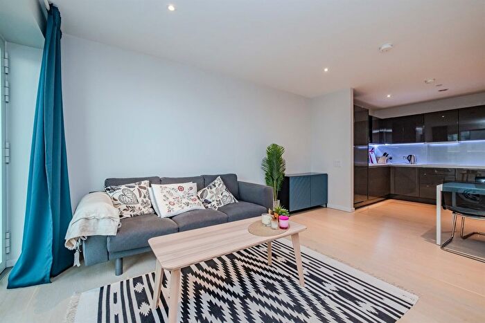 2 Bedroom Flat To Rent In Lantana Heights, Stratford, E20