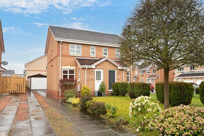 2 Bedroom Semi Detached House For Sale In Halket Crescent, Carronshore, Falkirk, FK2
