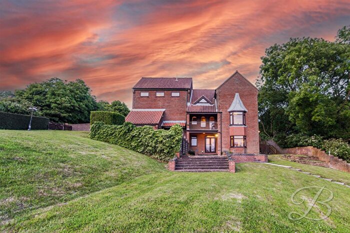 4 Bedroom Detached House For Sale In Fishpool Road, Blidworth, Mansfield, NG21