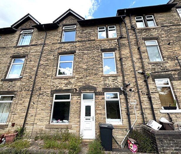 3 Bedroom Terraced House For Sale In Rose Place, Luddendenfoot, Halifax, HX2
