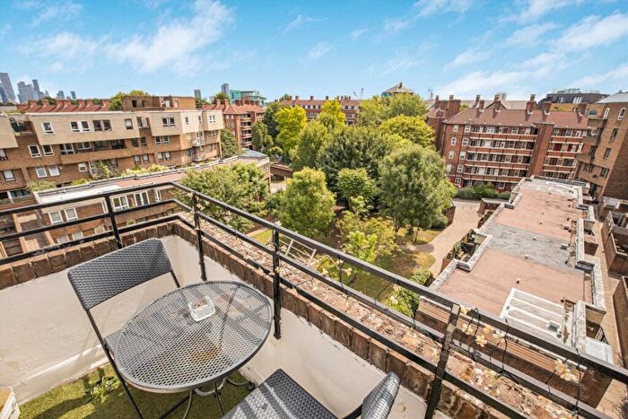 1 Bedroom Flat For Sale In Burr Close, London, E1W