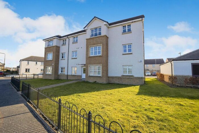 2 Bedroom Flat To Rent In Leyland Road, Bathgate, West Lothian, EH48