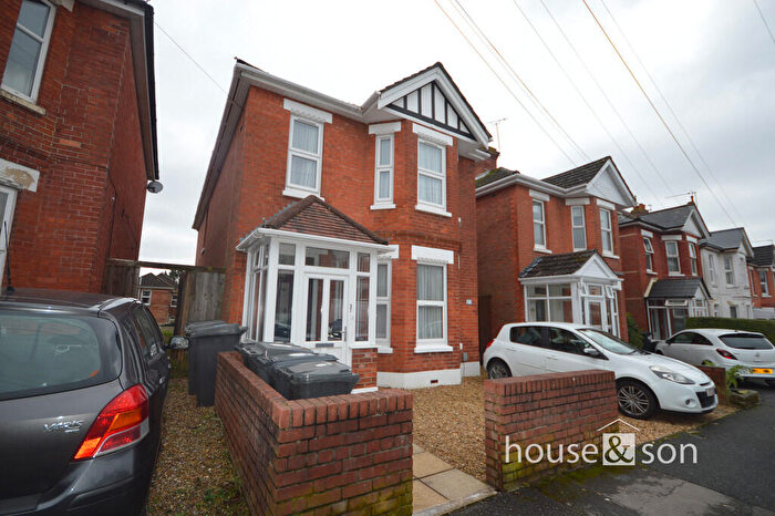 5 Bedroom Detached House To Rent In Stanfield Road, Winton, BH9