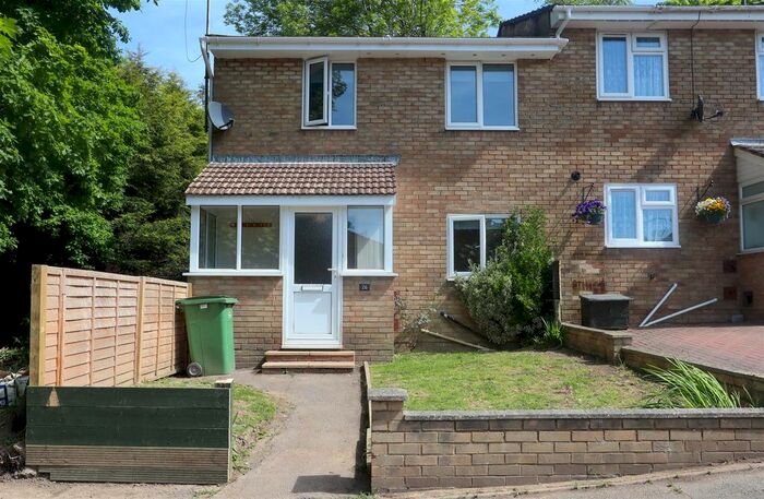 3 Bedroom End Of Terrace House To Rent In Brackendale, Hastings, TN35