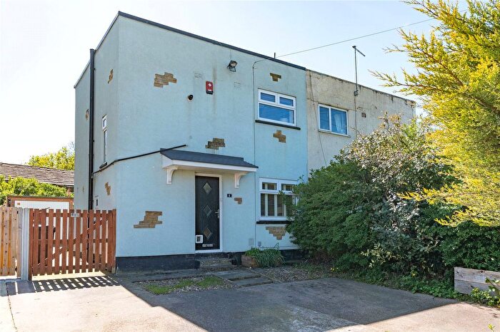 2 Bedroom Semi-Detached House For Sale In Holybrook Avenue, Idle, BD10