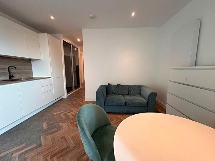 Studio To Rent In Makers Yard, London, E3