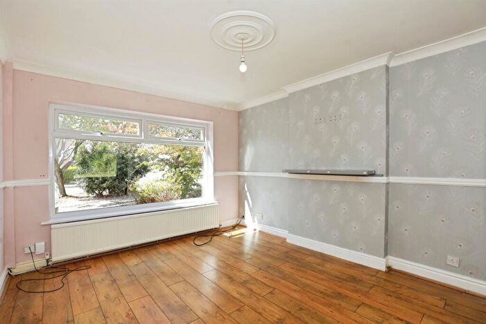4 Bedroom Detached House For Sale In Abbots Way, Hartford, Northwich, CW8