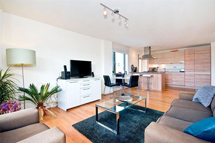 2 Bedroom Apartment To Rent In Fletcher Street, E1