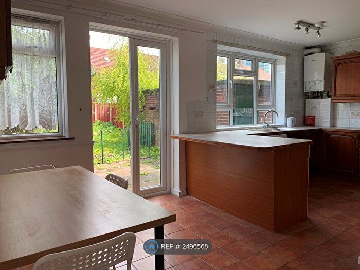 3 Bedroom Terraced House To Rent In Tarling Road, London, E16