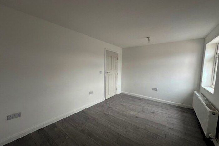 2 Bedroom Flat To Rent In Hockliffe Street, Leighton Buzzard, LU7
