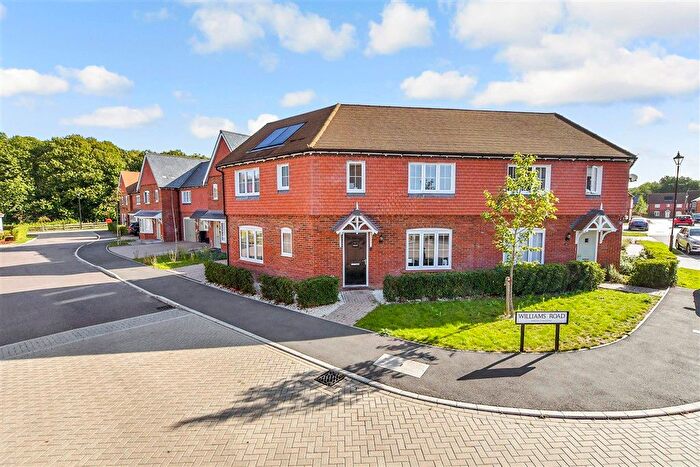 3 Bedroom Semi-Detached House For Sale In Williams Road, Allington, Maidstone, Kent, ME16