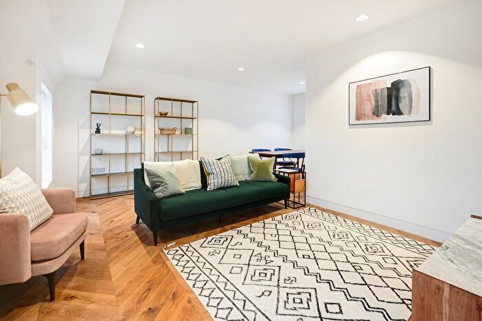 2 Bedroom Flat To Rent In Sackville Street, Piccadilly, W1S