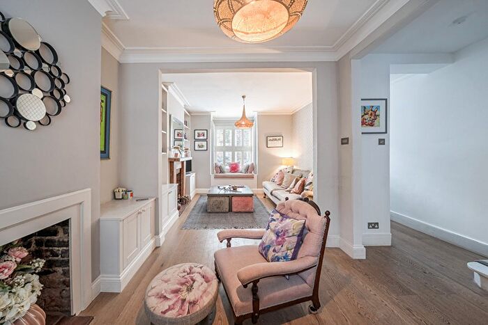 4 Bedroom Terraced House To Rent In Bellew Street, London, SW17