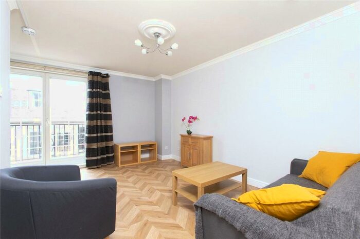 2 Bedroom Flat To Rent In Upper Gray Street, Newington, Edinburgh, EH9