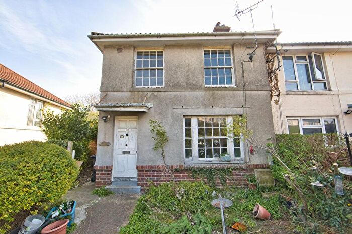 3 Bedroom Semi Detached House For Sale In Bunkers Hill Road, Dover, Kent, CT17