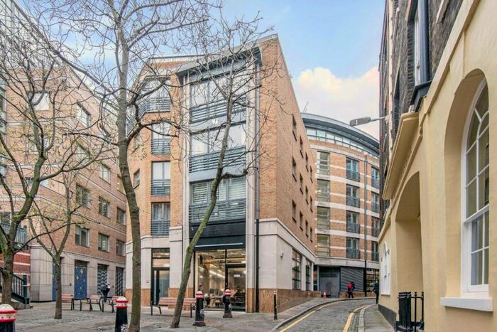 2 Bedroom Flat To Rent In Black Friars Lane, St Pauls, EC4V