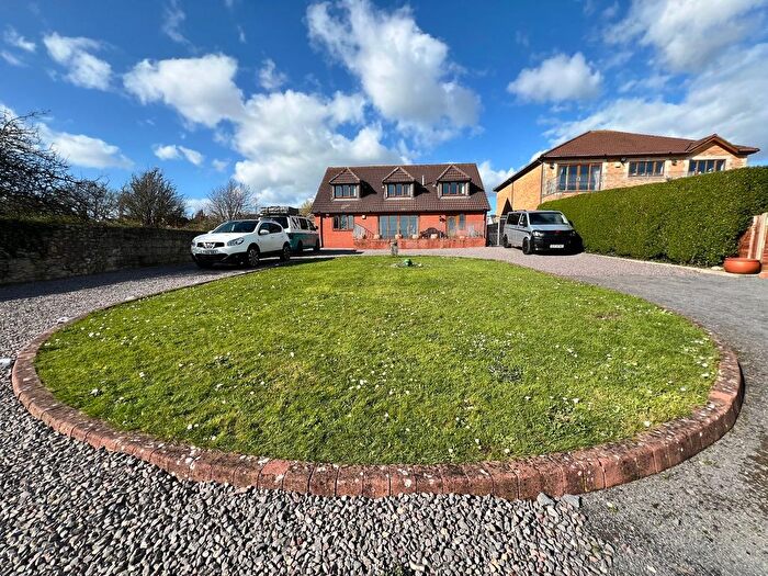 4 Bedroom Detached Bungalow For Sale In South View, Rhoose, CF62