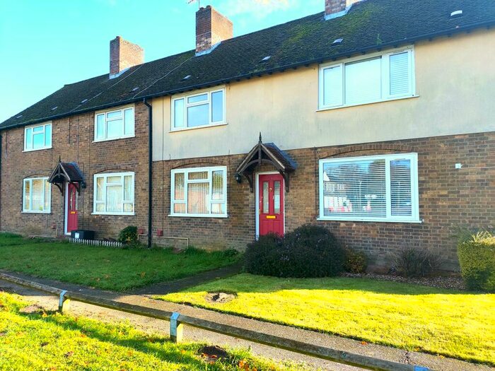 2 Bedroom House To Rent In Poplar Close, Honington, Bury St. Edmunds, IP31