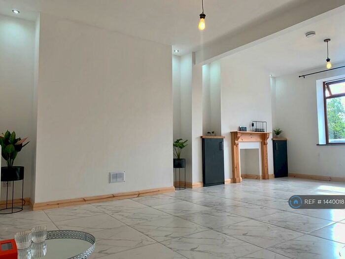 2 Bedroom Terraced House To Rent In Cwm Level Road, Swansea, SA6