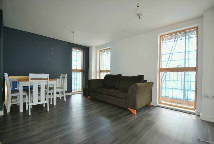 2 Bedroom Flat To Rent In Kilby Road, Stevenage, SG1