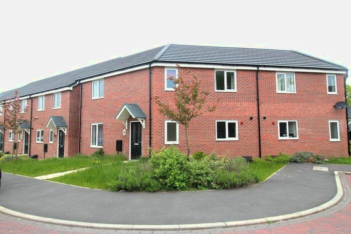 3 Bedroom Semi-Detached House To Rent In Aspenwood Close, Bamber Bridge, Preston, Lancashire, PR5