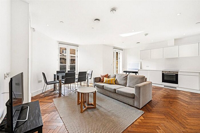 1 Bedroom Flat To Rent In Charlotte Street, London, W1T