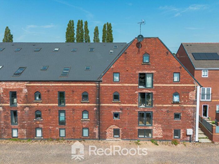 2 Bedroom Apartment For Sale In Kiln Court, Kirk Sandall, Doncaster, DN3