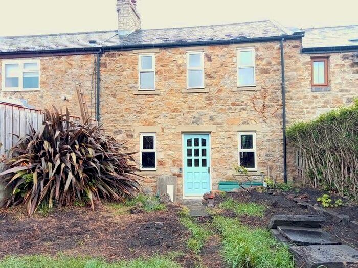 2 Bedroom Terraced House To Rent In Cross Row, Ryton, NE40