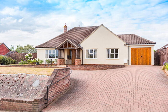 3 Bedroom Detached Bungalow For Sale In Station Road, Hadleigh, IP7