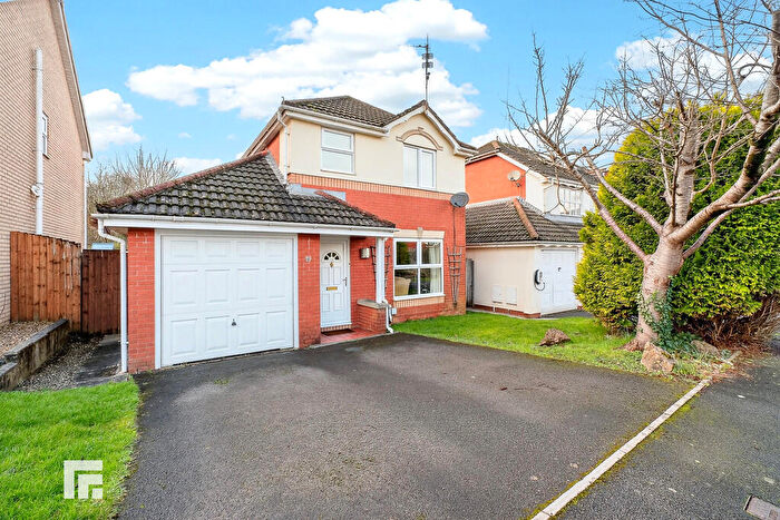 3 Bedroom Detached House For Sale In Maes Y Briallu, Morganstown, CF15