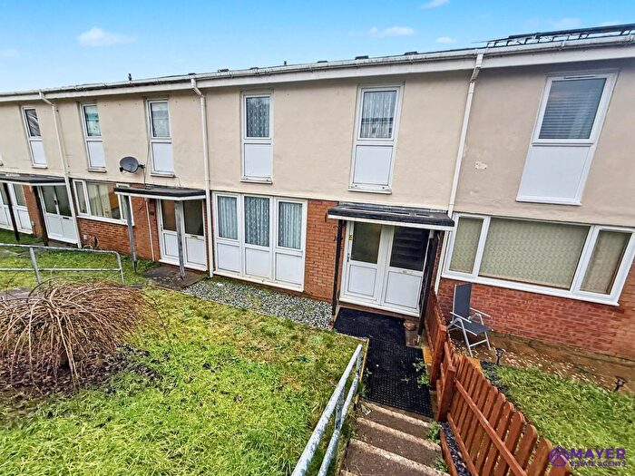 3 Bedroom End Terrace House To Rent In Westfield, Plymouth, PL7