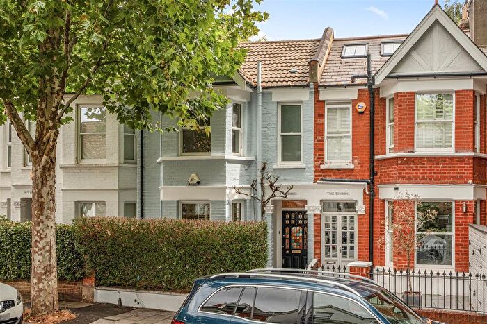 3 Bedroom Terraced House For Sale In Thorney Hedge Road, London, W4