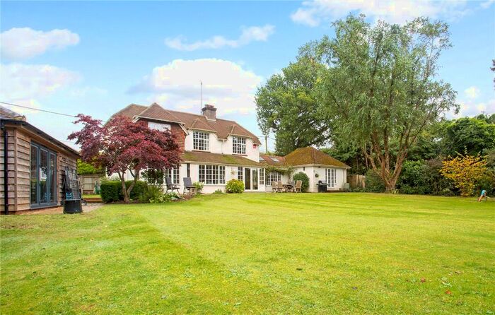 4 Bedroom Detached House For Sale In South Munstead Lane, Godalming, Surrey, GU8