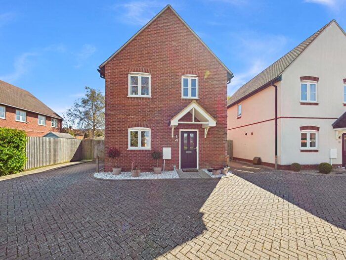 3 Bedroom Detached House For Sale In Walnut Tree Close, Chinnor, Oxfordshire, OX39