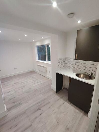 Studio To Rent In Coopers End, Takeley, CM22