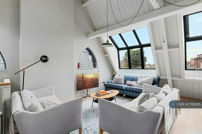 3 Bedroom Semi-Detached House To Rent In Leswin Road, London, N16