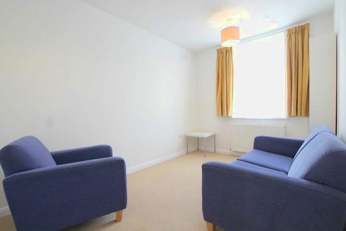 1 Bedroom Flat To Rent In Haldon Road, London, SW18