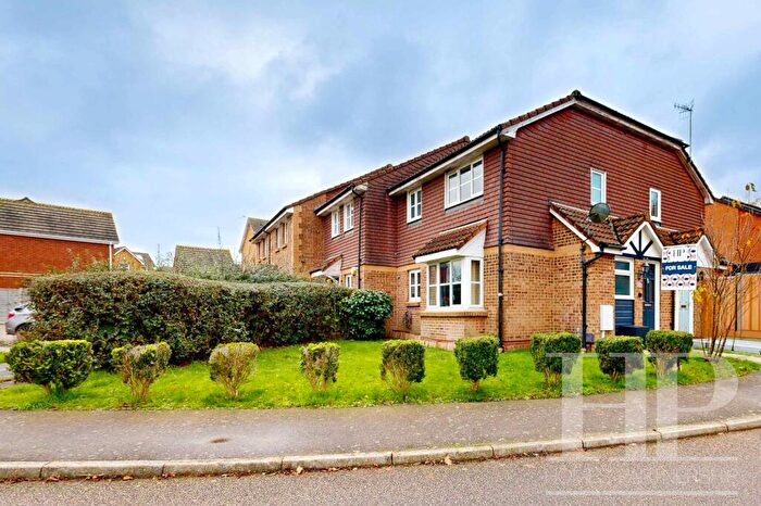 1 Bedroom End Of Terrace House For Sale In Bolton Road, Maidenbower, RH10