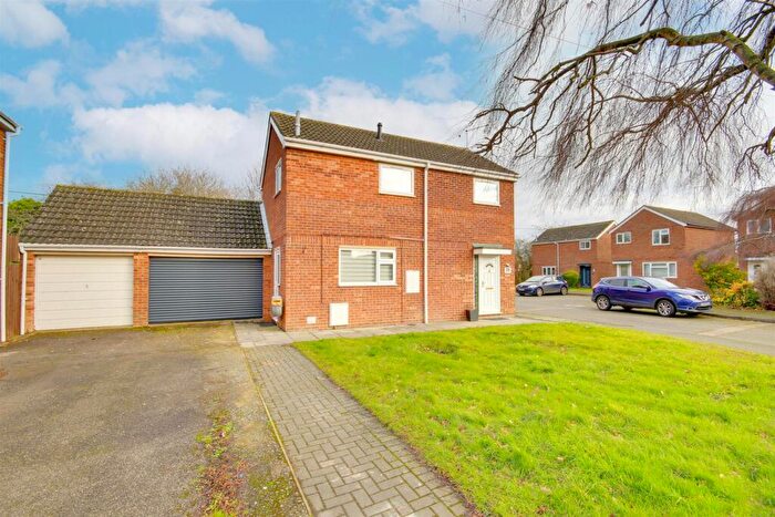 3 Bedroom Detached House To Rent In Elizabeth Way, Colne, PE28