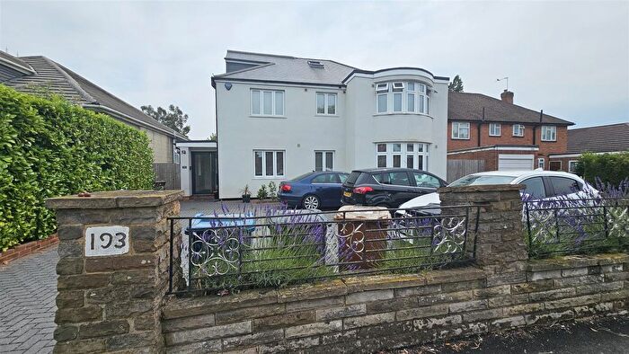 2 Bedroom Flat To Rent In Eastcote Lane, South Harrow, HA2