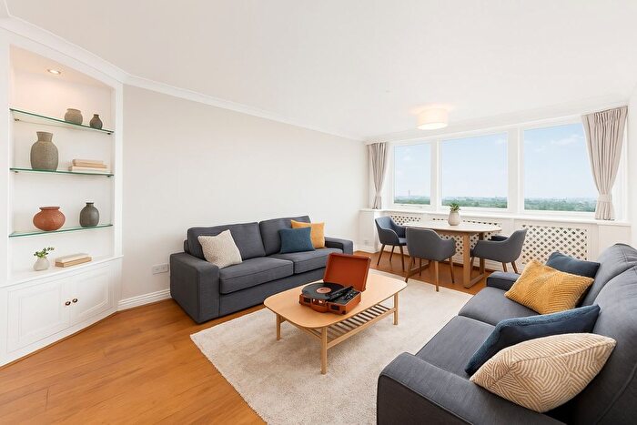 2 Bedroom Flat To Rent In Porchester Place, London, W2