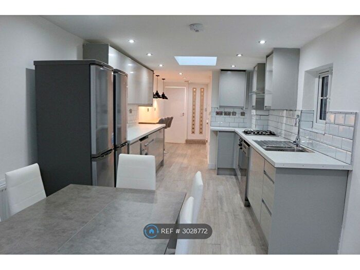 5 Bedroom Terraced House To Rent In Himley Road, London, SW17