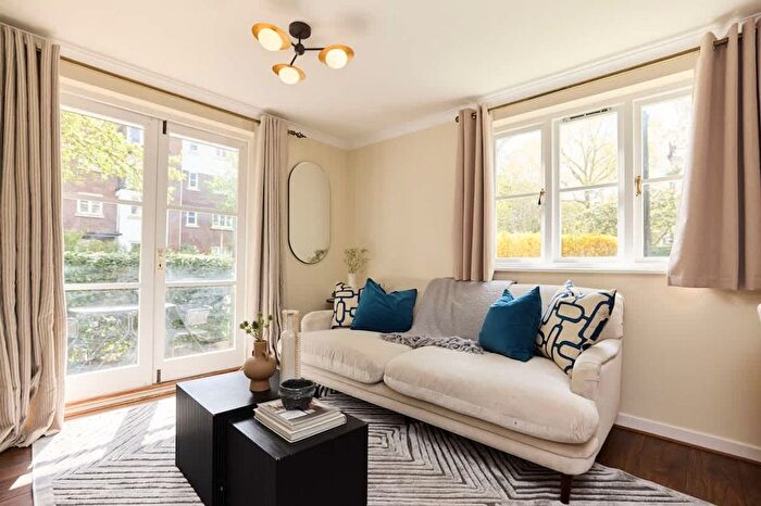 2 Bedroom Flat To Rent In Fulham, SW6