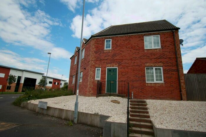 3 Bedroom House For Sale In Oakroyd Crescent, Grimethorpe, Barnsley, S72