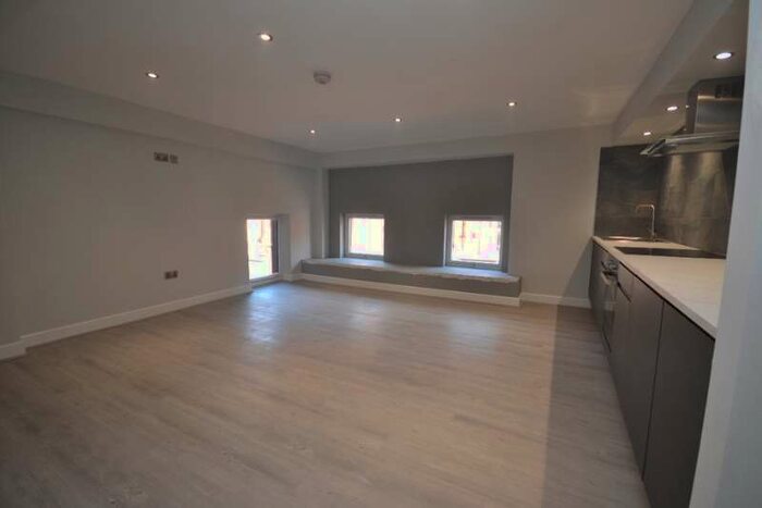 2 Bedroom Flat To Rent In Mesnes Street, , Wigan, WN1