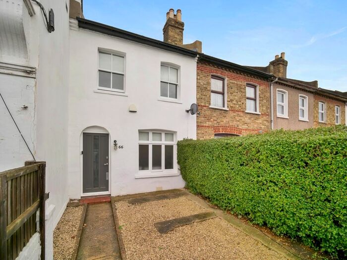 3 Bedroom Terraced House To Rent In Norbury Road, Thornton Heath, CR7