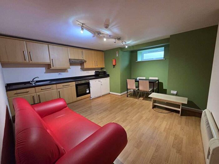 1 Bedroom Flat To Rent In Flat, Harcourt Road, Crookesmoor, S10